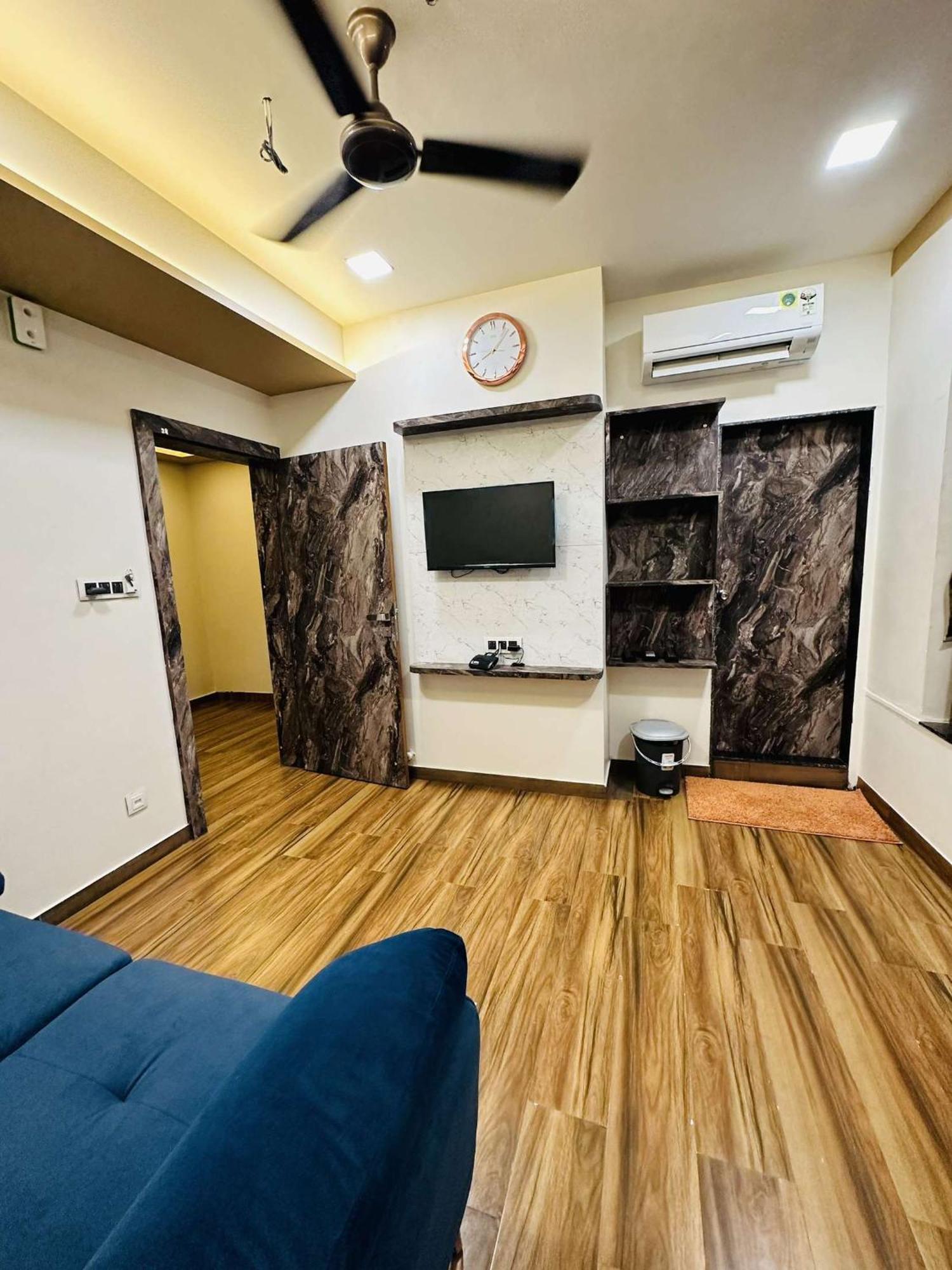 Hotel E Classico Bhavnagar Extérieur photo